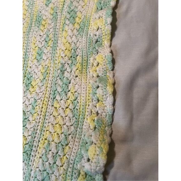 Handmade Crochet Blanket - Picture 7 of 15